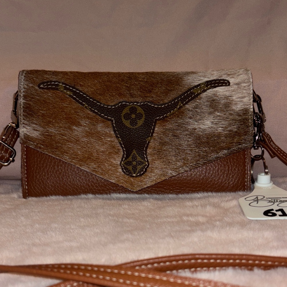 Holy Cow Couture Trail Boss - Picture 2 of 11